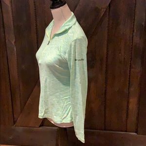 Columbia long sleeve top